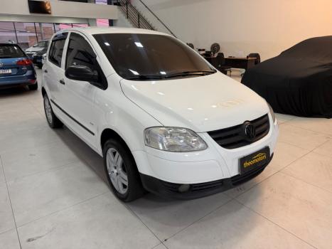 VOLKSWAGEN Fox 1.6 4P, Foto 2