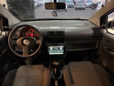 VOLKSWAGEN Fox 1.6 4P, Foto 8