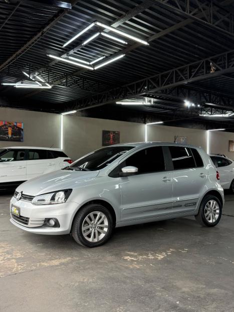 VOLKSWAGEN Fox 1.6 4P FLEX CONNECT I-MOTION AUTOMATIZADO, Foto 3