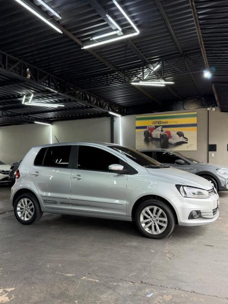 VOLKSWAGEN Fox 1.6 4P FLEX CONNECT I-MOTION AUTOMATIZADO, Foto 9