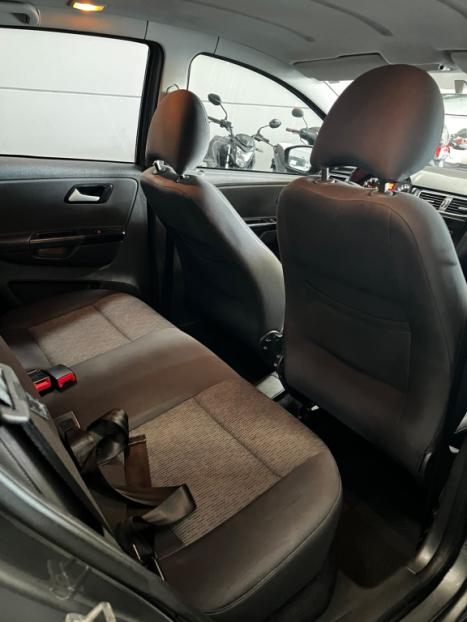 VOLKSWAGEN Fox 1.6 4P FLEX, Foto 9