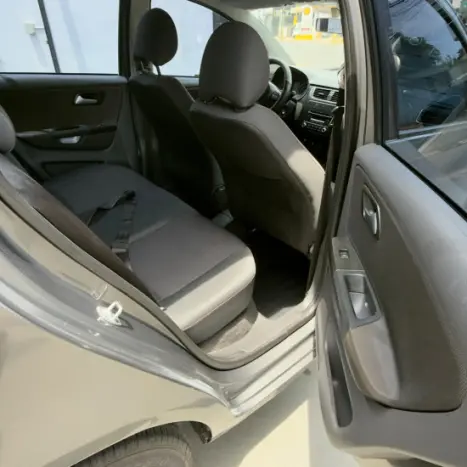 VOLKSWAGEN Fox 1.6 4P FLEX PRIME, Foto 10