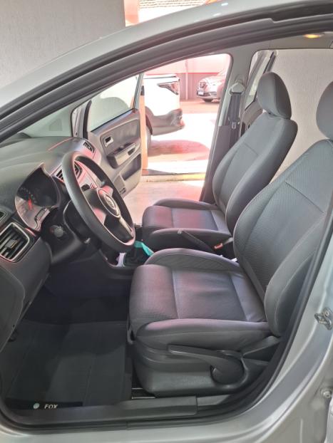 VOLKSWAGEN Fox 1.6 4P TREND FLEX, Foto 18