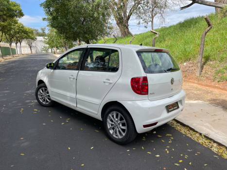 VOLKSWAGEN Fox 1.6 FLEX, Foto 4