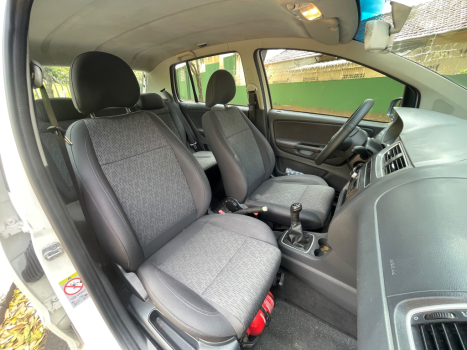 VOLKSWAGEN Fox 1.6 FLEX, Foto 14