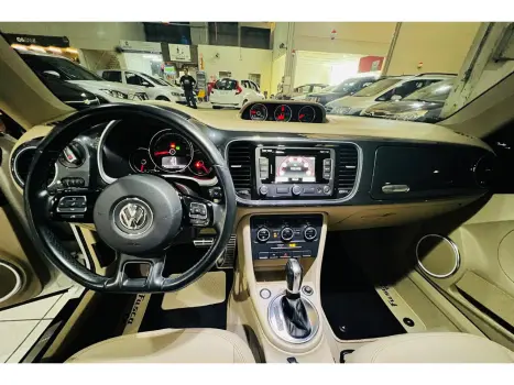 VOLKSWAGEN Fusca 2.0 16V TSI SPORT, Foto 12