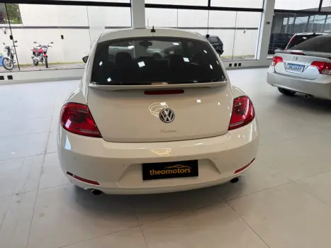 VOLKSWAGEN Fusca 2.0 16V TSI AUTOM�TICO, Foto 7