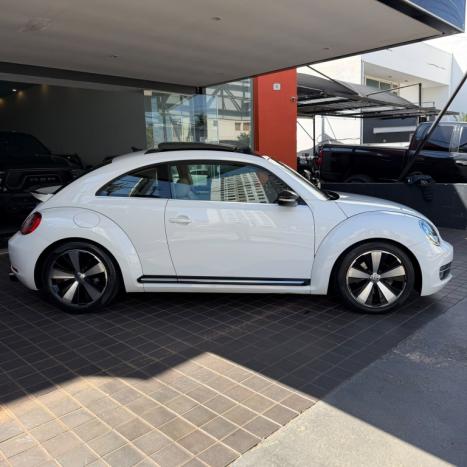 VOLKSWAGEN Fusca 2.0 16V TSI AUTOM�TICO, Foto 3