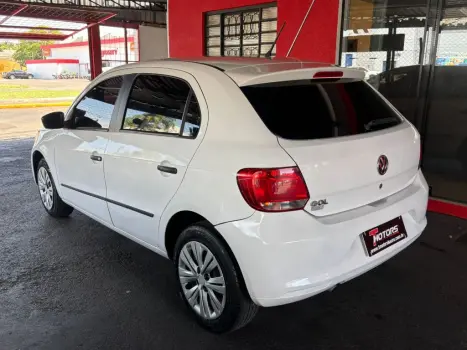 VOLKSWAGEN Gol 1.0 16V 4P, Foto 6