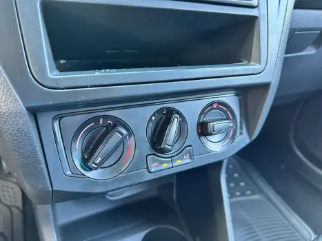 VOLKSWAGEN Gol 1.0 12V 4P FLEX MPI G7, Foto 16