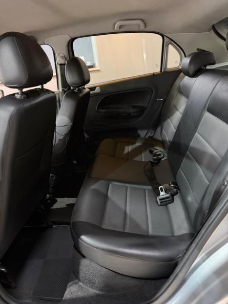 VOLKSWAGEN Gol 1.0 4P G6 FLEX, Foto 6