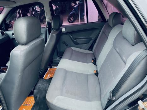 VOLKSWAGEN Gol 1.6 4P G4, Foto 7