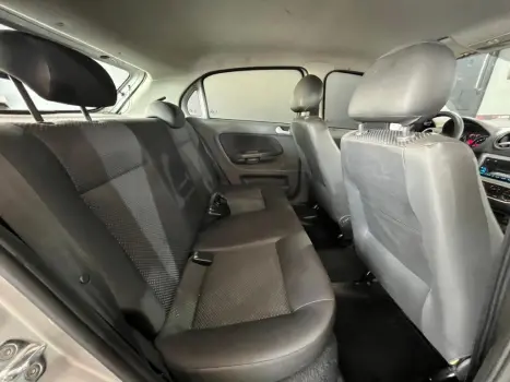 VOLKSWAGEN Gol 1.6 MI 4P, Foto 15