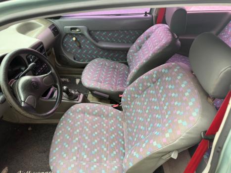 VOLKSWAGEN Gol 1.8 GLI, Foto 4