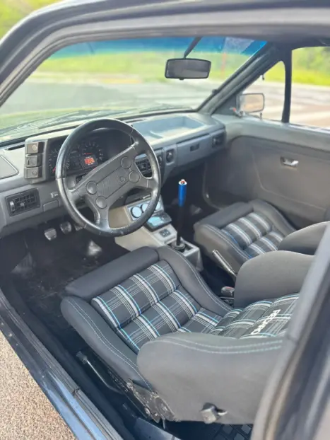 VOLKSWAGEN Gol 1.9 TURBO, Foto 6