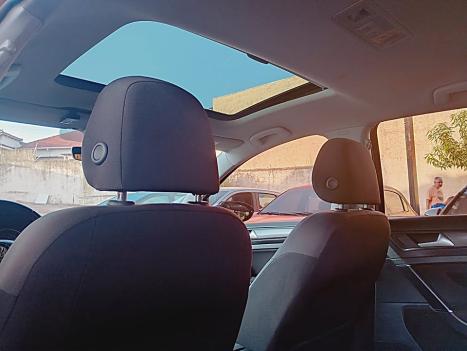 VOLKSWAGEN Golf 1.0 12V 4P FLEX 200 TSI COMFORTLINE AUTOM�TICO TIPTRONIC, Foto 11