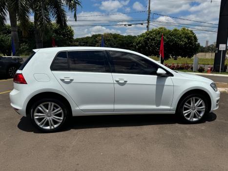 VOLKSWAGEN Golf 1.0 12V 4P FLEX 200 TSI COMFORTLINE AUTOMÁTICO TIPTRONIC, Foto 4