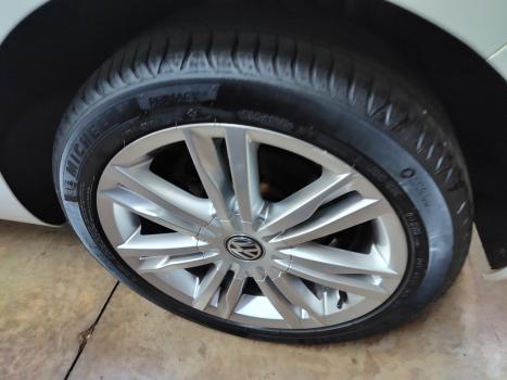 VOLKSWAGEN Golf 1.4 16V 4P TSI HIGHLINE AUTOM�TICO, Foto 8