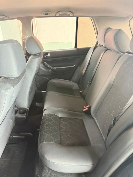 VOLKSWAGEN Golf 1.6 4P FLEX, Foto 14