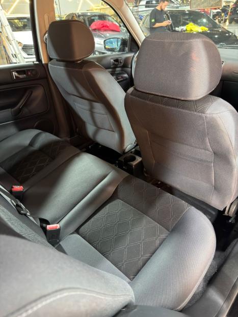 VOLKSWAGEN Golf 1.6 4P FLEX, Foto 9