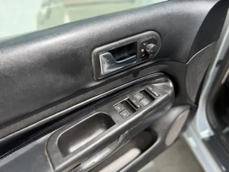 VOLKSWAGEN Golf 1.6 4P BLACK & SILVER FLEX, Foto 11