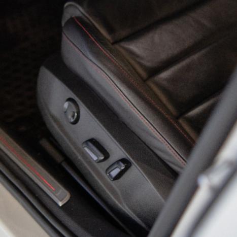 VOLKSWAGEN Golf 2.0 4P GTI TURBO AUTOM�TICO, Foto 9