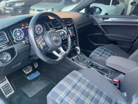 VOLKSWAGEN Golf , Foto 17