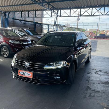 VOLKSWAGEN Jetta 1.4 16V 4P TSI CONFORTLINE AUTOMÁTICO, Foto 3 VOLKSWAGEN Jetta 1.4 16V 4P TSI CONFORTLINE AUTOMÁTICO, Foto 3