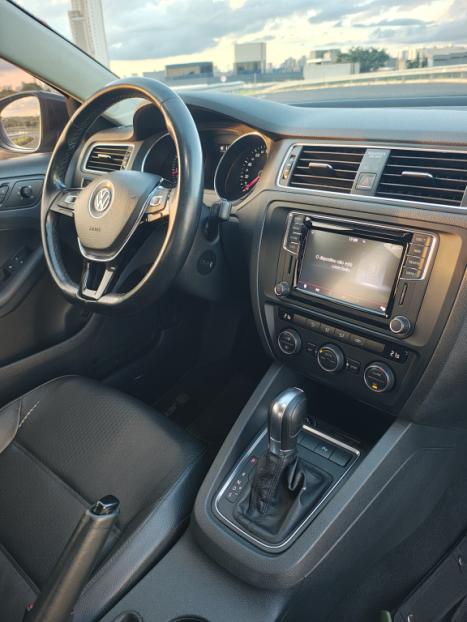 VOLKSWAGEN Jetta 1.4 4P 250 TSI TURBO CONFORTLINE AUTOMTICO, Foto 8