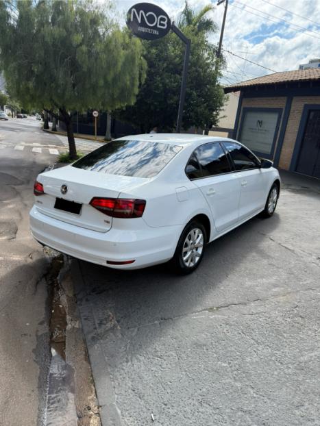 VOLKSWAGEN Jetta 1.4 16V 4P TSI TRENDLINE AUTOMTICO, Foto 6