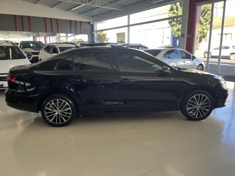 VOLKSWAGEN Jetta 1.4 16V 4P TSI CONFORTLINE AUTOMTICO, Foto 3