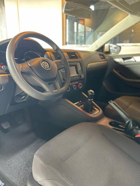 VOLKSWAGEN Jetta 1.4 16V 4P TSI TRENDLINE, Foto 9