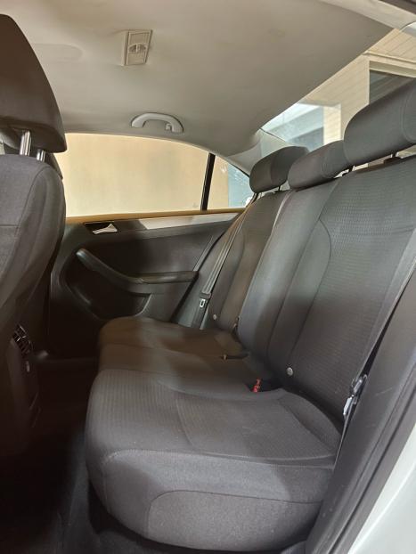 VOLKSWAGEN Jetta 1.4 16V 4P TSI TRENDLINE, Foto 14