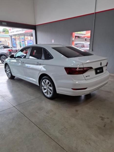 VOLKSWAGEN Jetta 1.4 4P 250 TSI TURBO COMFORTLINE AUTOMTICO, Foto 3