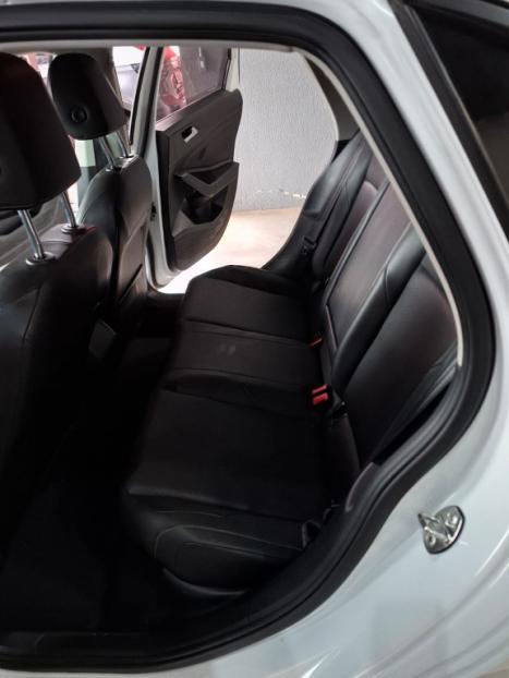 VOLKSWAGEN Jetta 1.4 4P 250 TSI TURBO COMFORTLINE AUTOMTICO, Foto 11