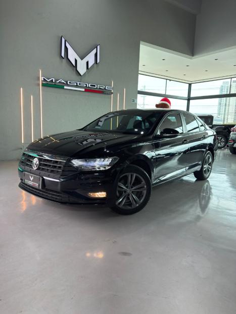 VOLKSWAGEN Jetta 1.4 4P 250 TSI R-LINE AUTOMTICO, Foto 2