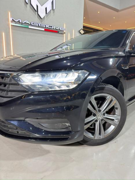 VOLKSWAGEN Jetta 1.4 4P 250 TSI R-LINE AUTOM�TICO, Foto 3