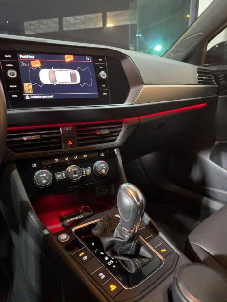 VOLKSWAGEN Jetta 1.4 4P 250 TSI R-LINE AUTOM�TICO, Foto 7