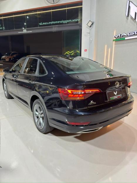 VOLKSWAGEN Jetta 1.4 4P 250 TSI R-LINE AUTOM�TICO, Foto 9