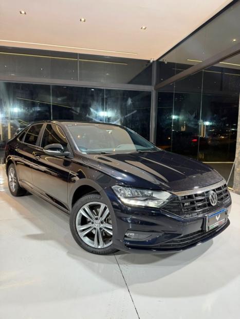 VOLKSWAGEN Jetta 1.4 4P 250 TSI R-LINE AUTOM�TICO, Foto 2