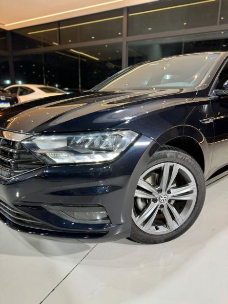 VOLKSWAGEN Jetta 1.4 4P 250 TSI R-LINE AUTOM�TICO, Foto 3