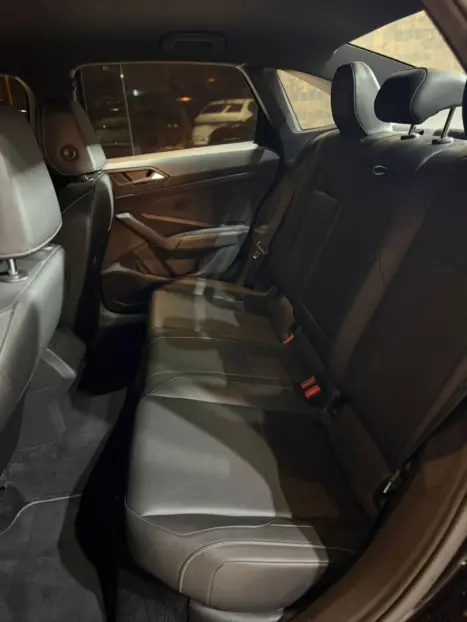 VOLKSWAGEN Jetta 1.4 4P 250 TSI R-LINE AUTOM�TICO, Foto 16