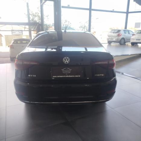 VOLKSWAGEN Jetta 1.4 4P 250 TSI TURBO COMFORTLINE AUTOM�TICO, Foto 4