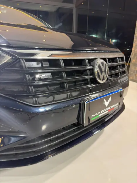 VOLKSWAGEN Jetta 1.4 4P 250 TSI R-LINE AUTOM�TICO, Foto 6