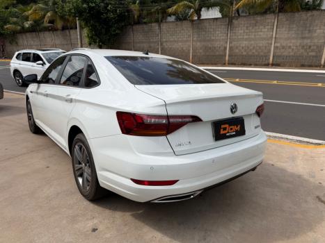 VOLKSWAGEN Jetta 1.4 4P 250 TSI R-LINE AUTOM�TICO, Foto 5