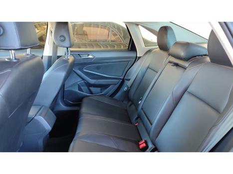 VOLKSWAGEN Jetta 1.4 4P 250 TSI TURBO COMFORTLINE AUTOM�TICO, Foto 6