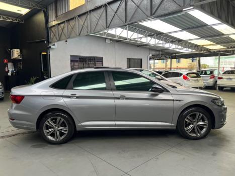 VOLKSWAGEN Jetta 1.4 4P 250 TSI R-LINE AUTOM�TICO, Foto 8