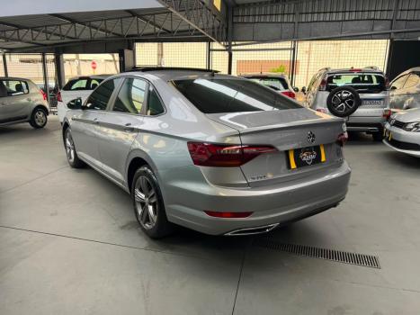VOLKSWAGEN Jetta 1.4 4P 250 TSI R-LINE AUTOM�TICO, Foto 9