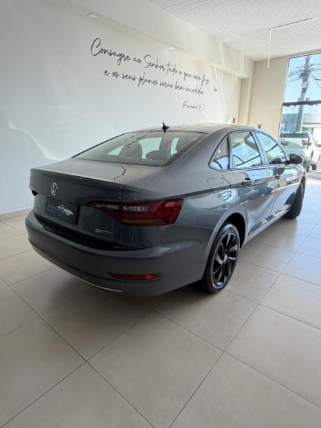 VOLKSWAGEN Jetta 1.4 4P 250 FLEX AUTOM�TICO, Foto 4