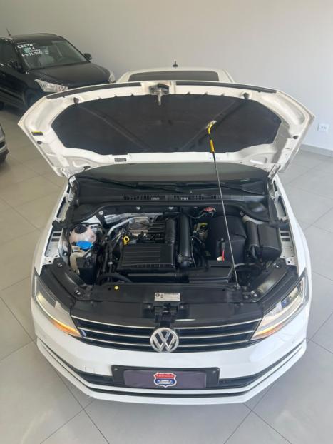 VOLKSWAGEN Jetta 1.4 4P 250 TSI TURBO COMFORTLINE AUTOMÁTICO, Foto 7
